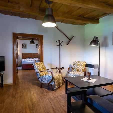 Farmaobeckov Sk Apartamento Exterior foto