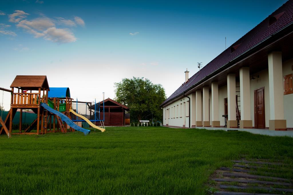 Farmaobeckov Sk Apartamento Exterior foto
